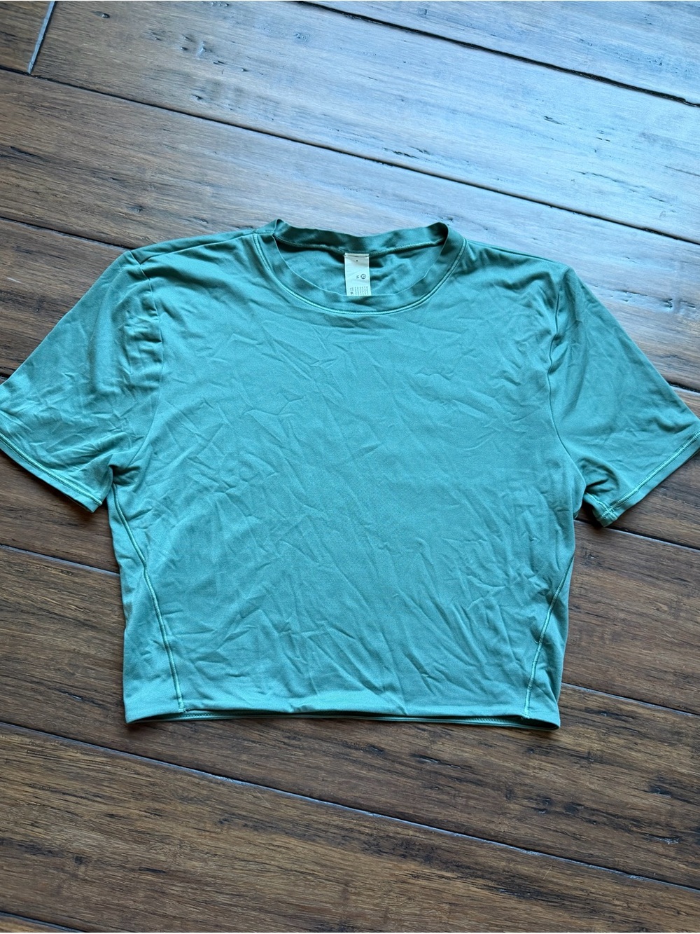 Lululemon Crewneck Cropped T-shirt